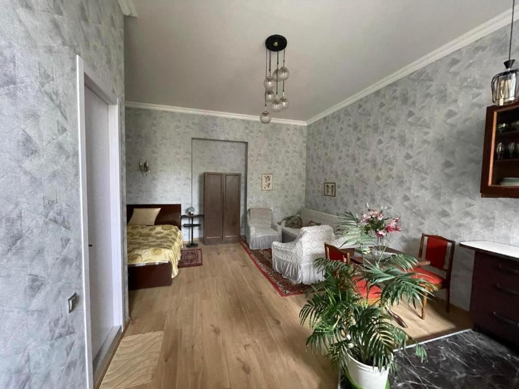 Guest House Teo Tbilisi Exterior photo