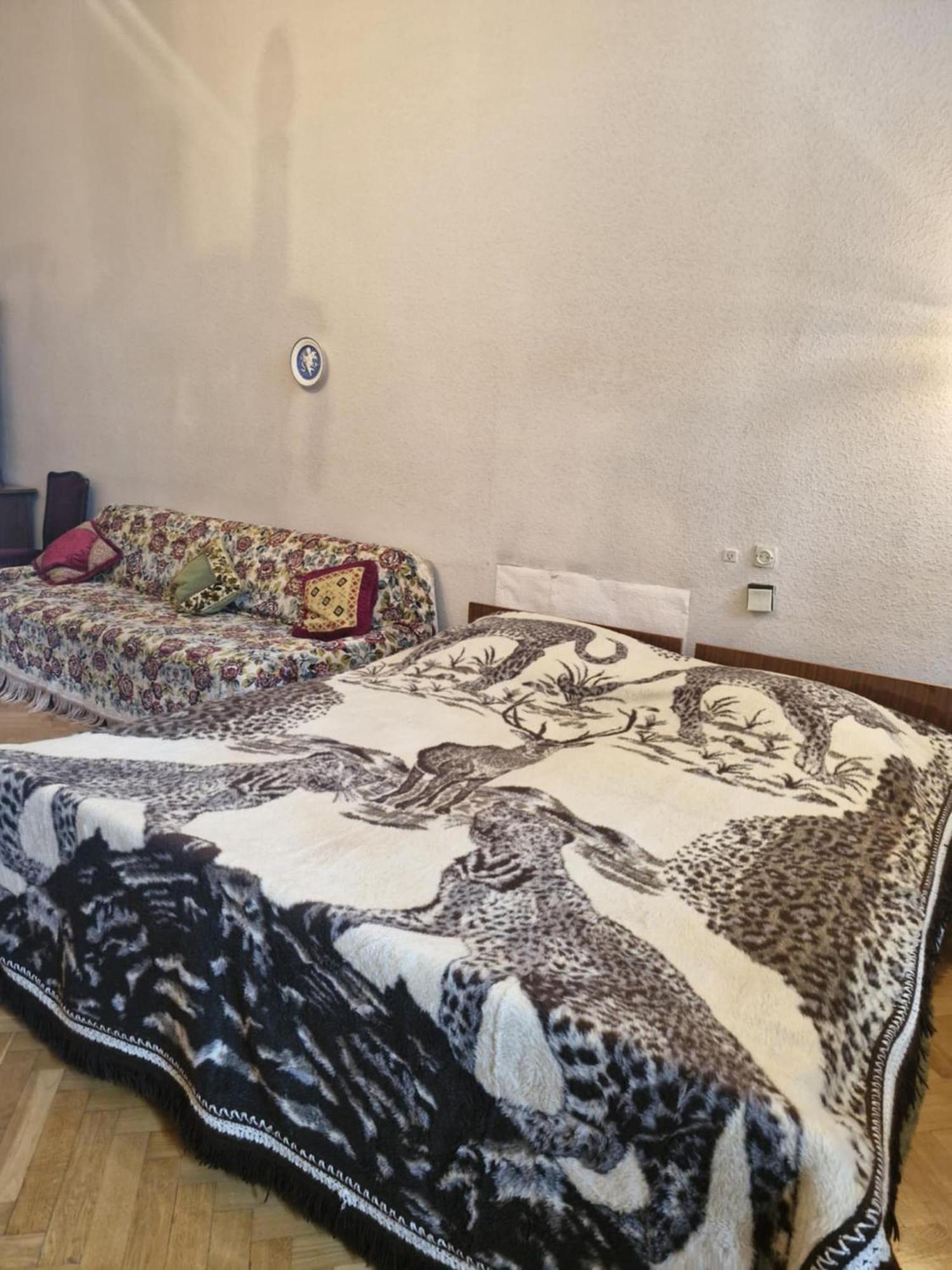 Guest House Teo Tbilisi Exterior photo